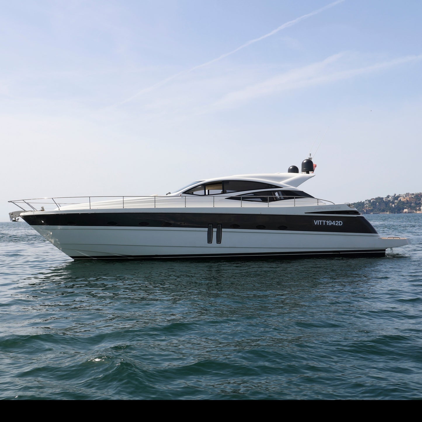 Pershing 62