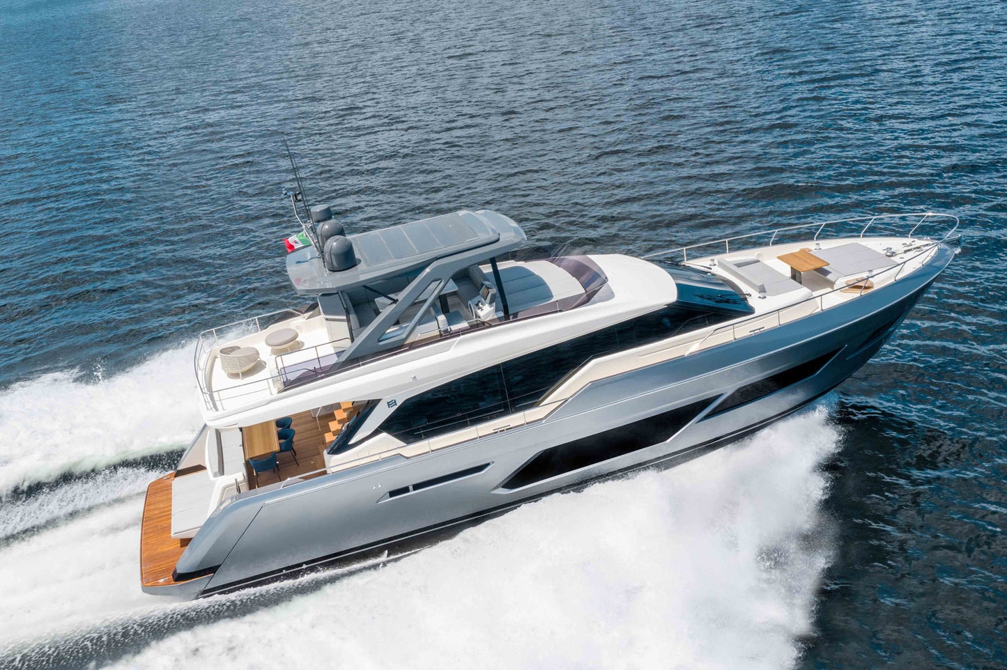 FerrettiYachts 720